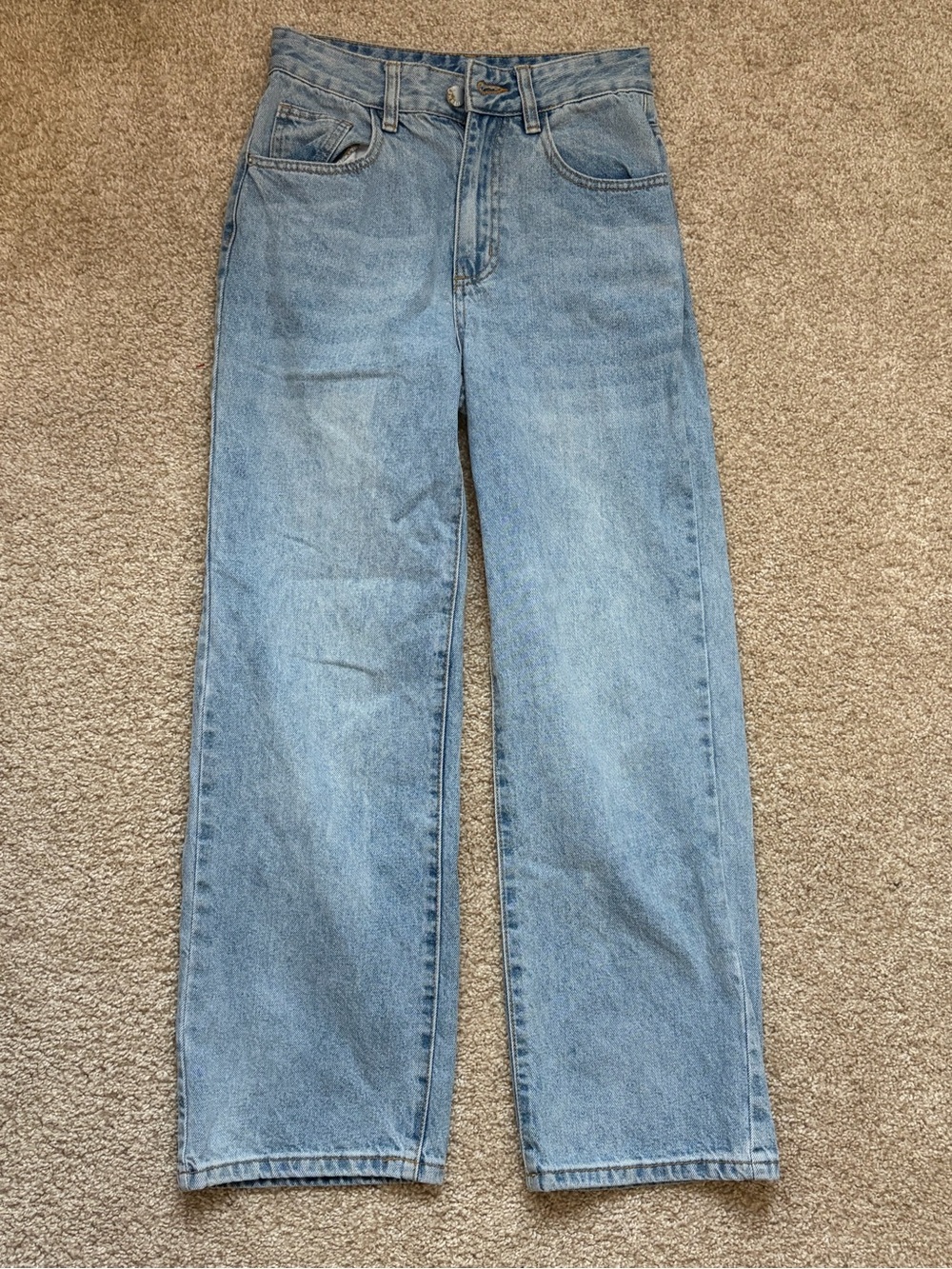 Light Wash Straight Leg Jeans